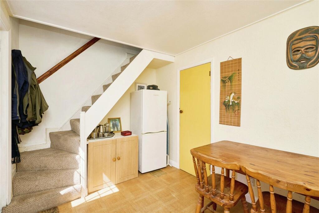 2 bed Terraced
