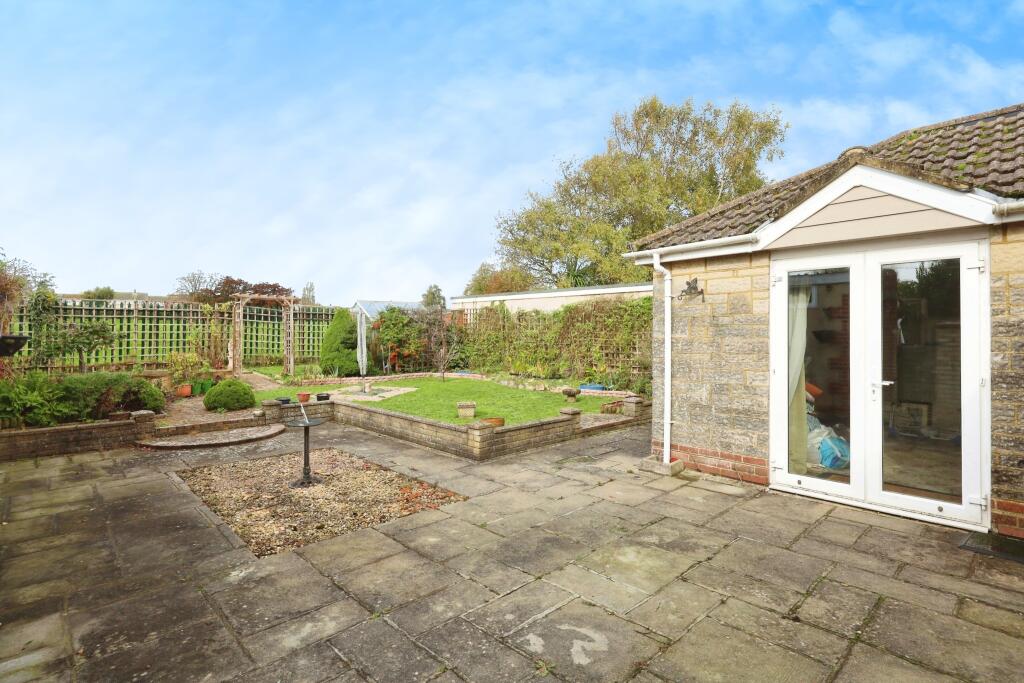 3 bed Detached Bungalow