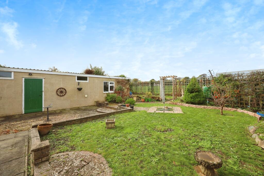3 bed Detached Bungalow
