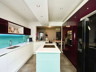 3 bed Semi-Detached