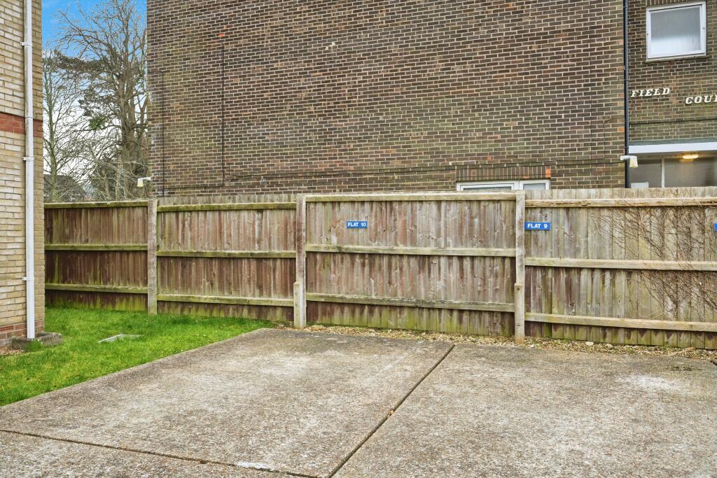 2 bed Apartment