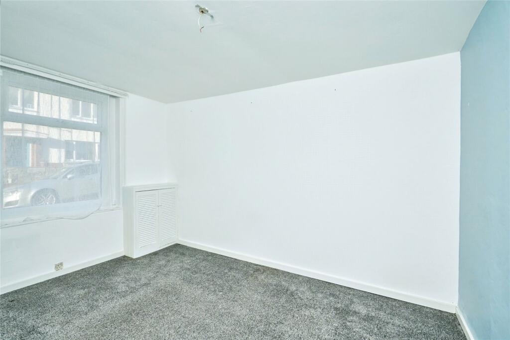 2 bed Semi-Detached