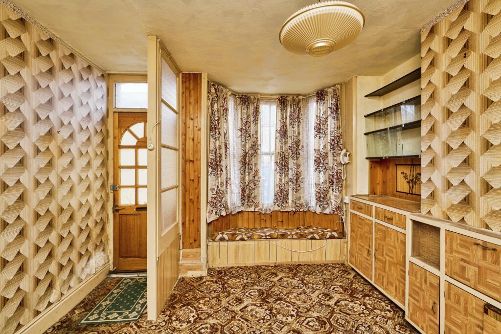 3 bed Terraced