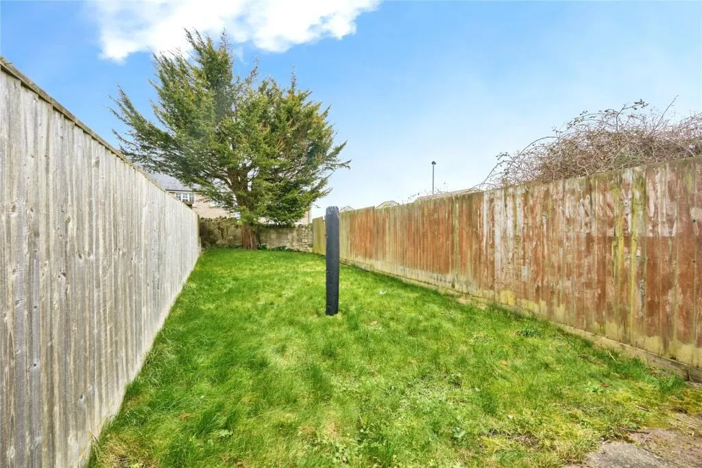 3 bed Semi-Detached