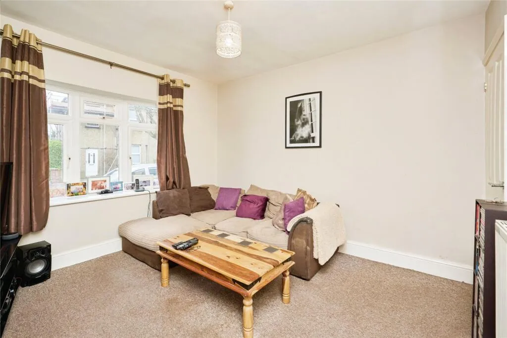 3 bed Semi-Detached