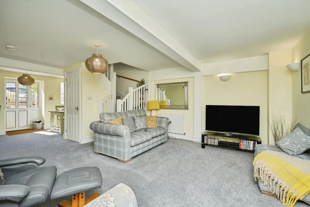 2 bed Apartment