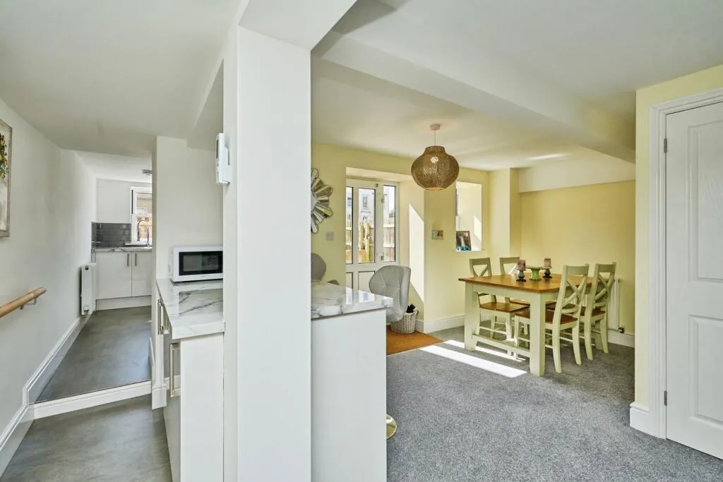 2 bed Apartment