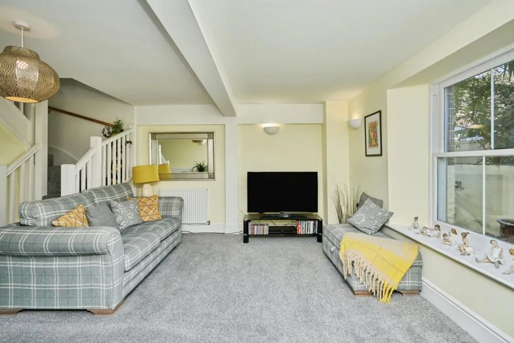 2 bed Apartment