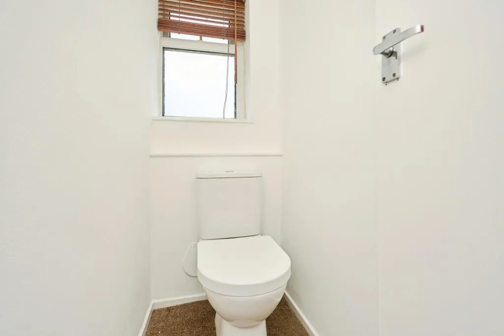 2 bed Maisonette