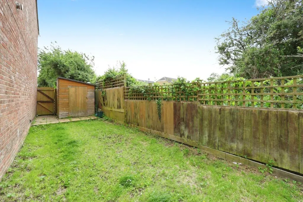 3 bed Terraced
