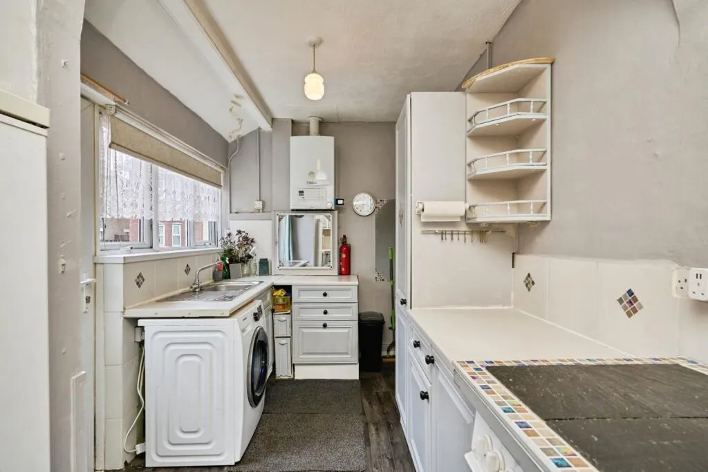2 bed Detached Bungalow
