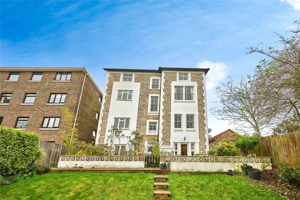 1 bed Apartment
