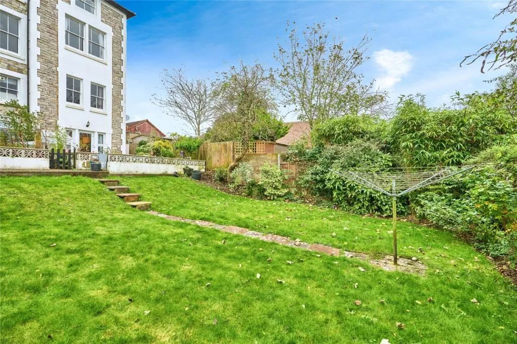 1 bed Apartment