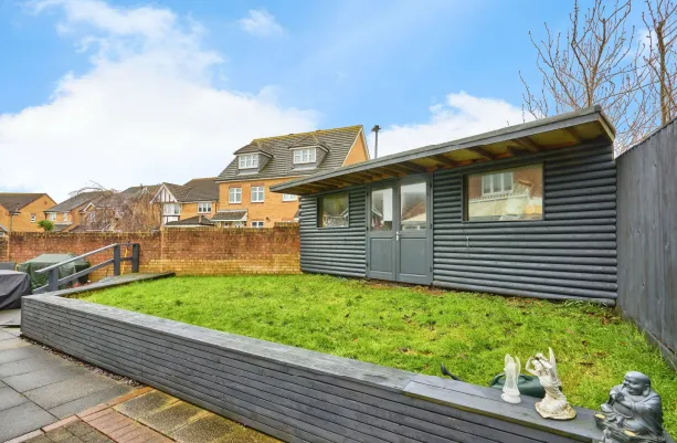 4 bed Detached