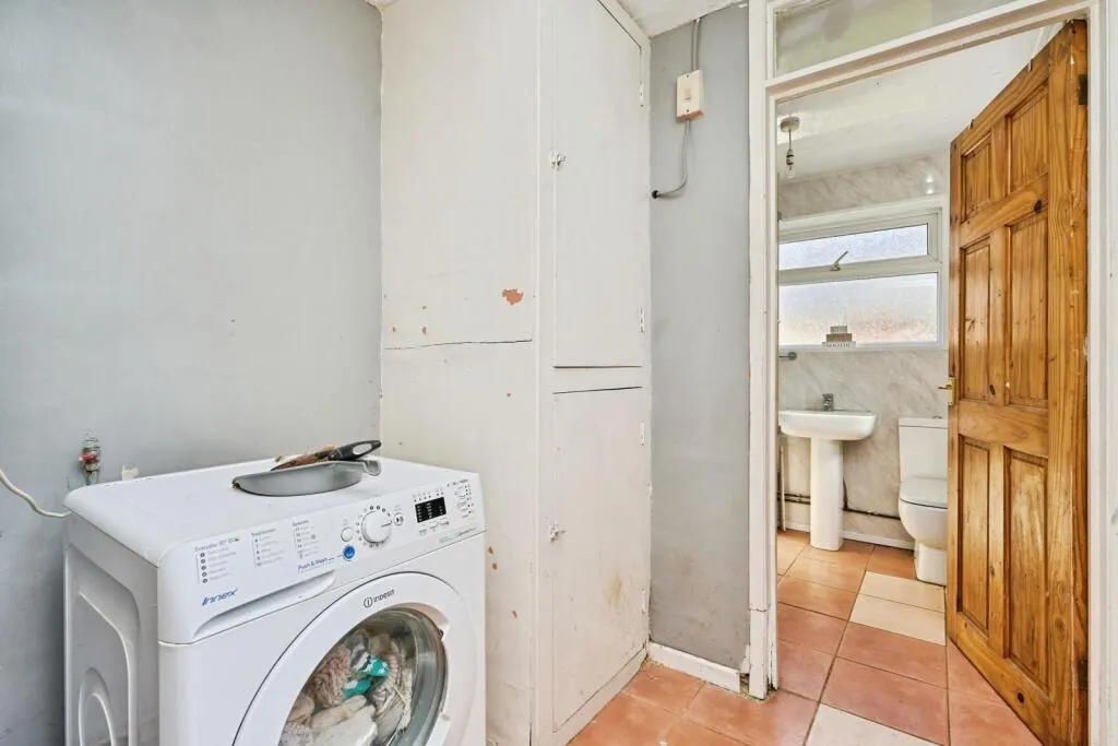 4 bed Terraced
