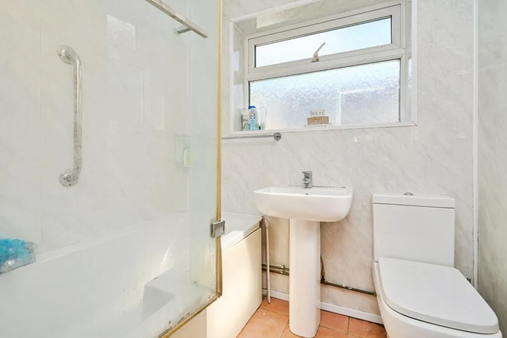4 bed Terraced