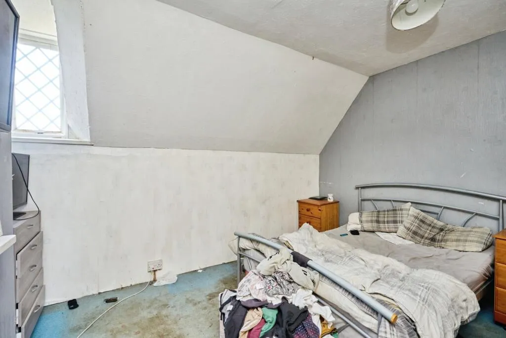 4 bed Terraced