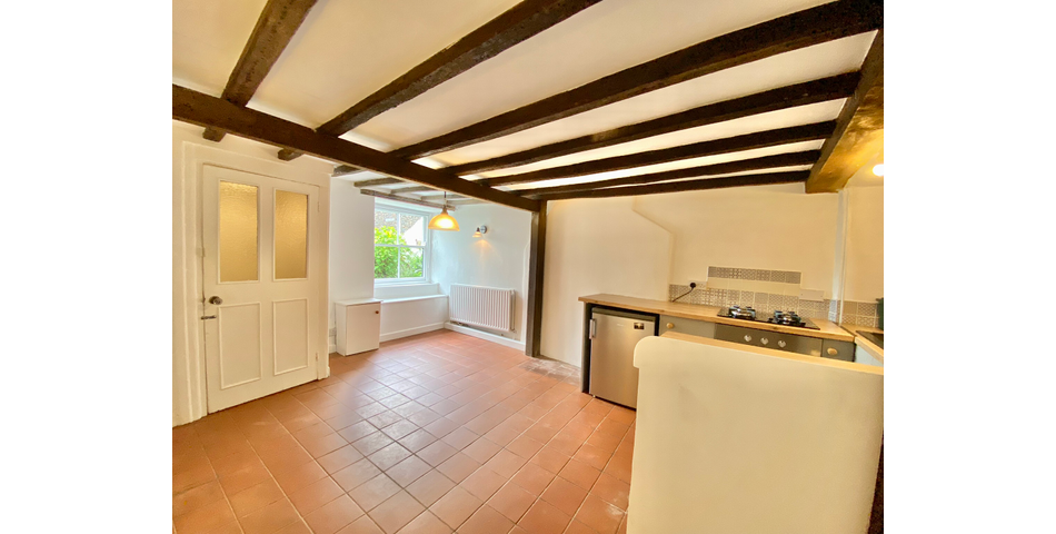 A charming characterful cottage located just 100 metres from the picturesque harbour