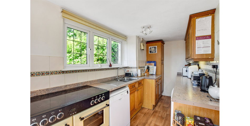 A delightful characterful cottage enjoying wonderful rural views set in the glorious Exmoor National Park