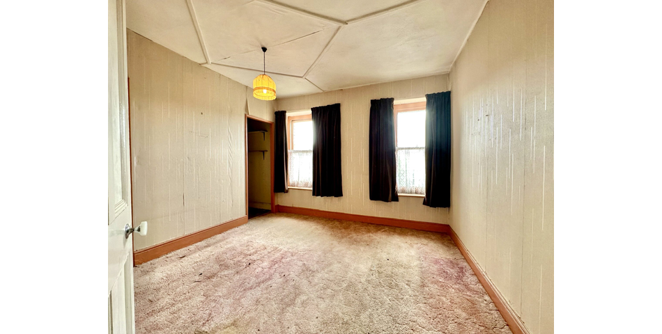 This deceptively spacious 3 bedroom terraced home is a proper renovation project but has great scope and potential 