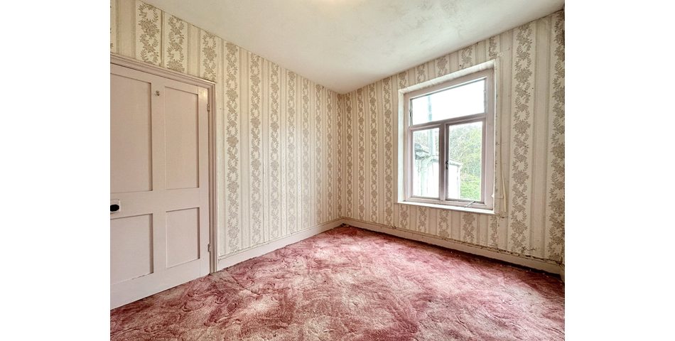 This deceptively spacious 3 bedroom terraced home is a proper renovation project but has great scope and potential 