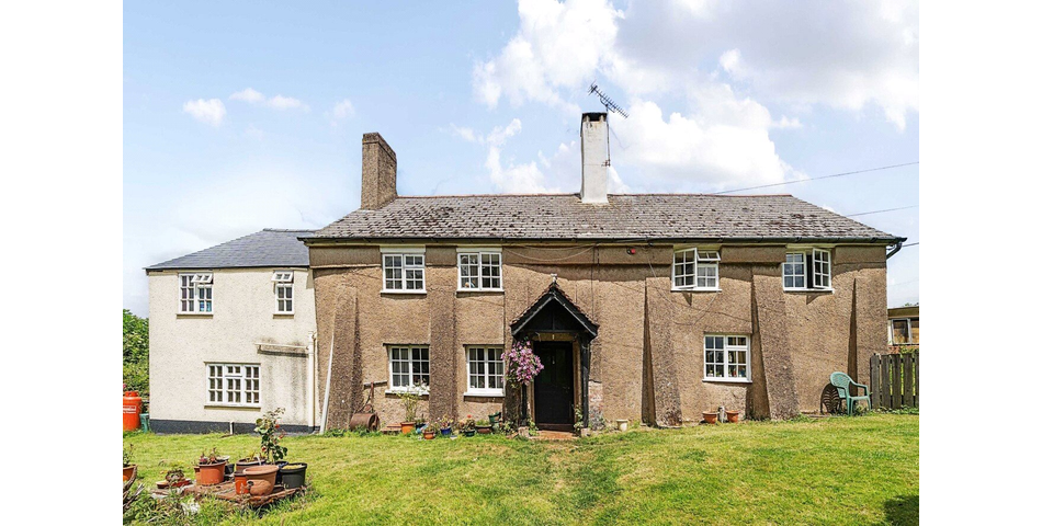 Farmhouse, Barns and Land