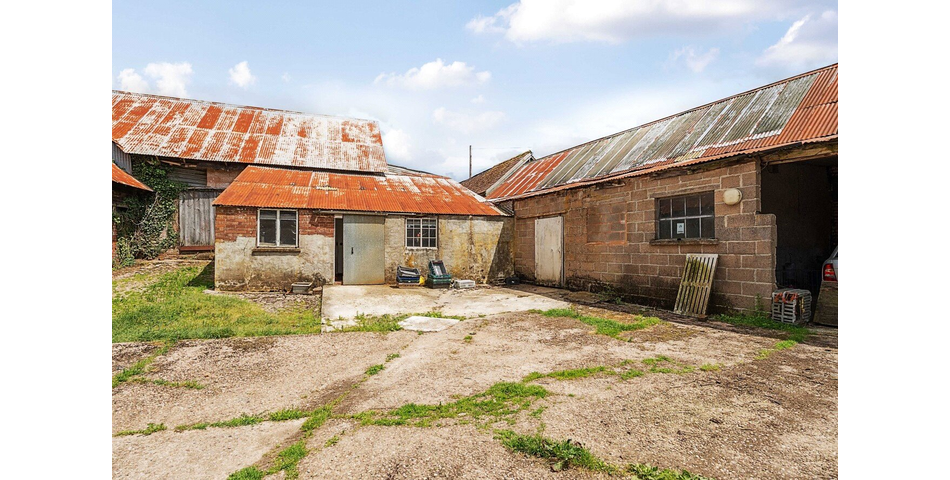 Farmhouse, Barns and Land