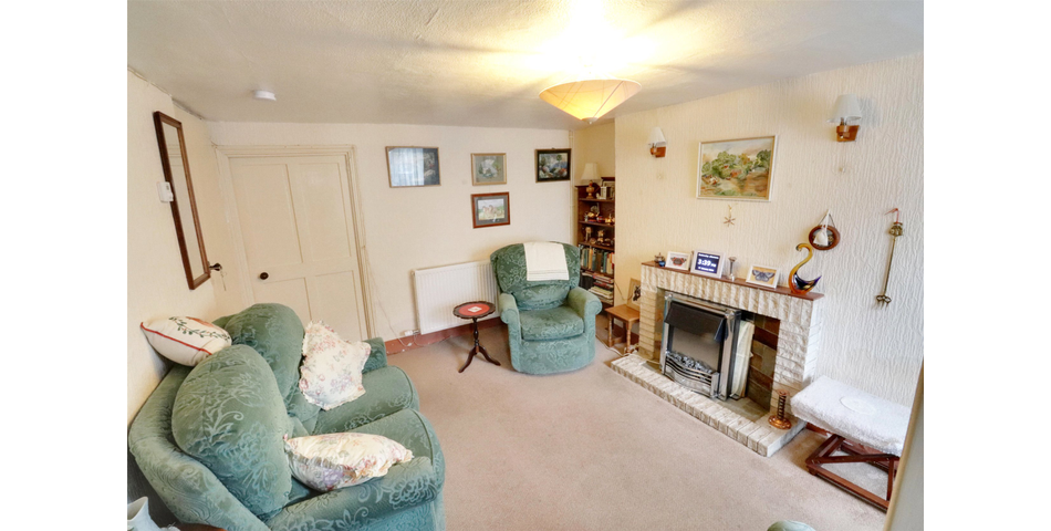2 Bedroom End Terraced Character Cottage
Adaptable Accomodation 
Convenient Village Location 
Level Rear Garden 
Stone B