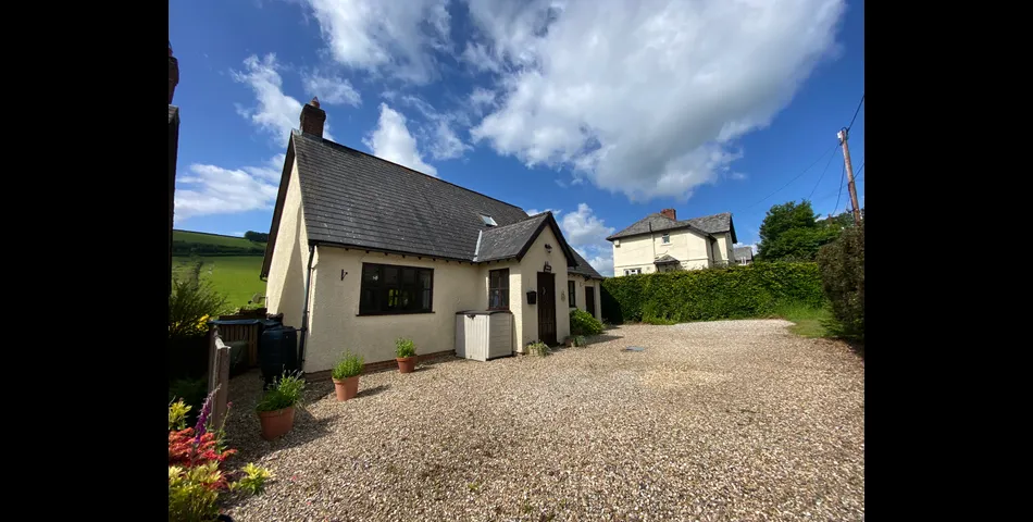 Holly Cottage, Ash Lane, Winsford, Somerset, TA24 7JH