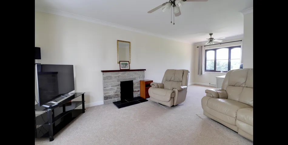 5 Corner Park Five Lanes Cornwall PL15 7RX