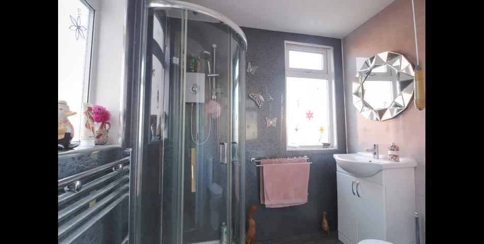 34 Victoria Road, Ilfracombe, Devon, EX34 9LY