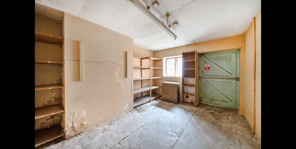 Exciting Town Centre Development Opportunity — Flexible Use Potential & Auction Sale