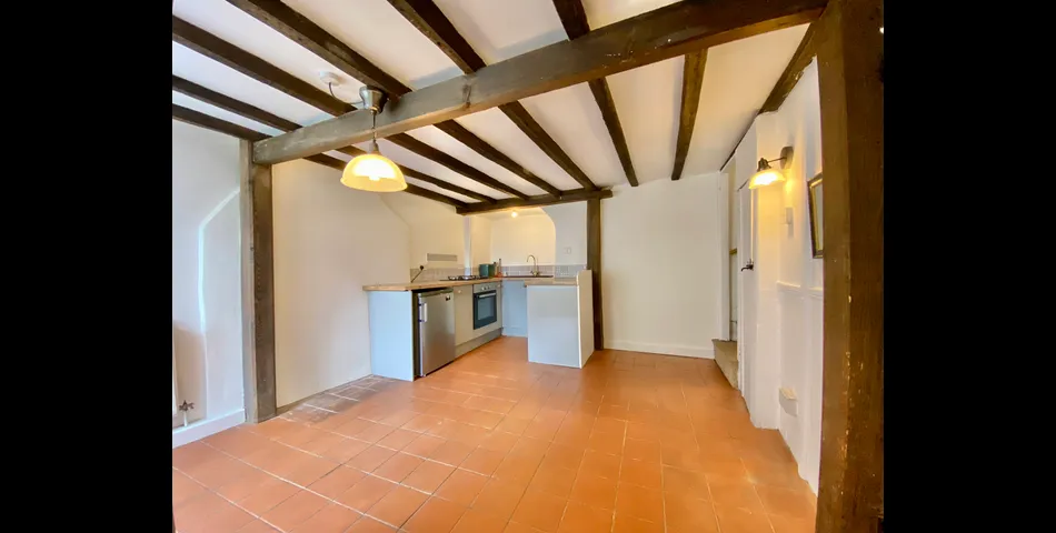 A charming characterful cottage located just 100 metres from the picturesque harbour