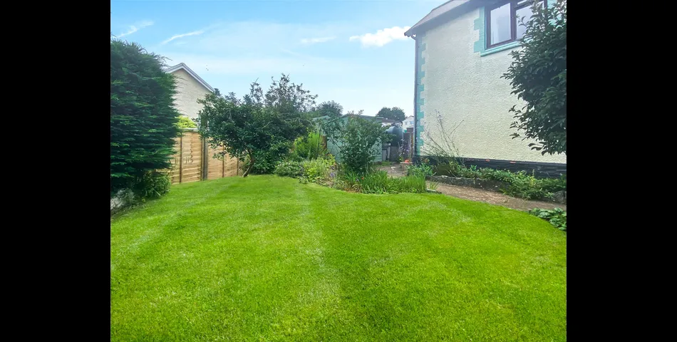 Village Location on the Edge of the Exmoor National Park 3 BedroomsPretty Garden and Parking In Need of Modernisation