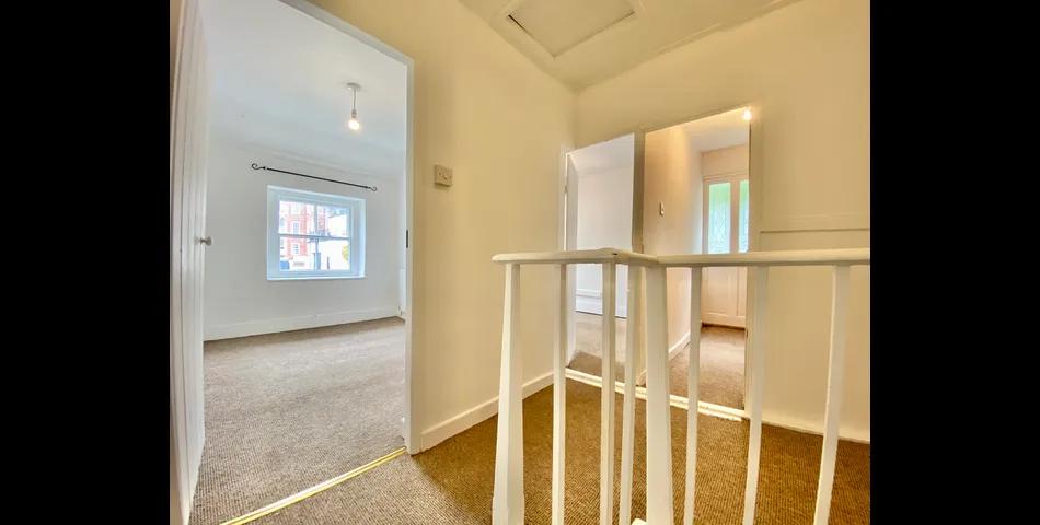 A charming characterful cottage located just 100 metres from the picturesque harbour