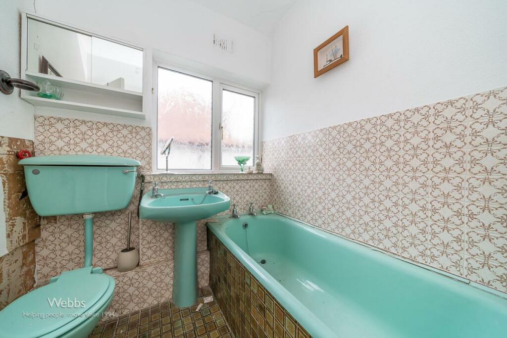 3 bed Semi-Detached