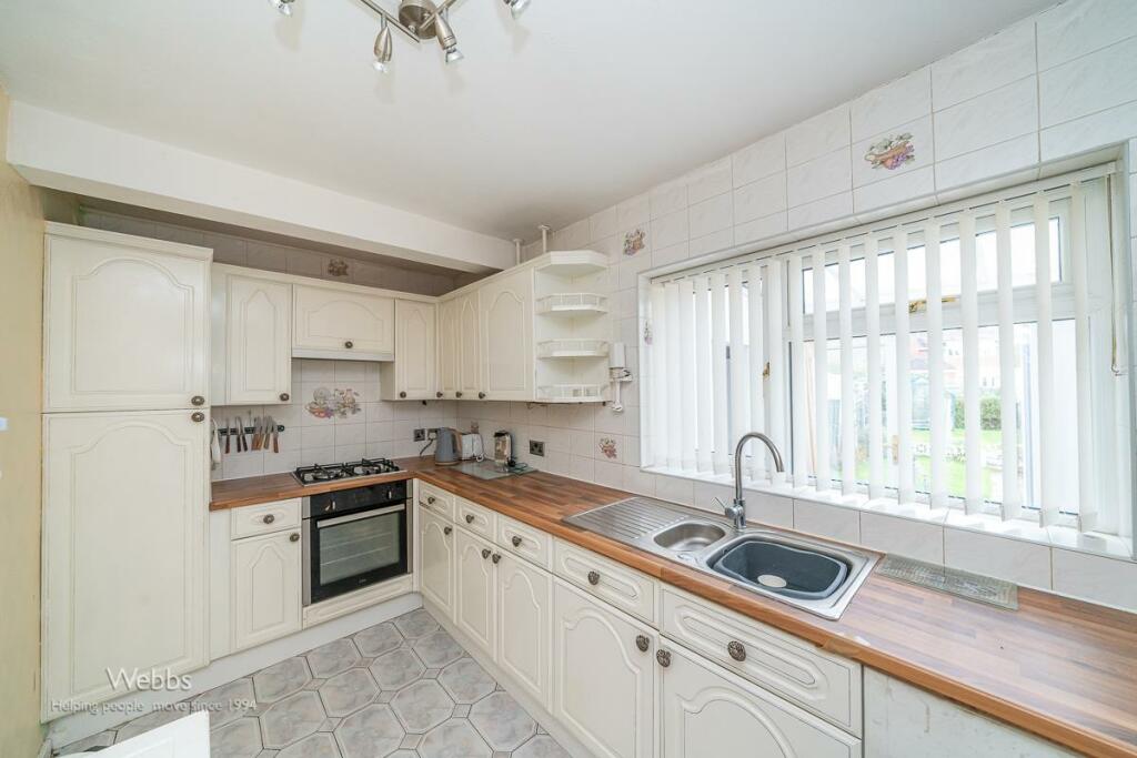 3 bed Semi-Detached