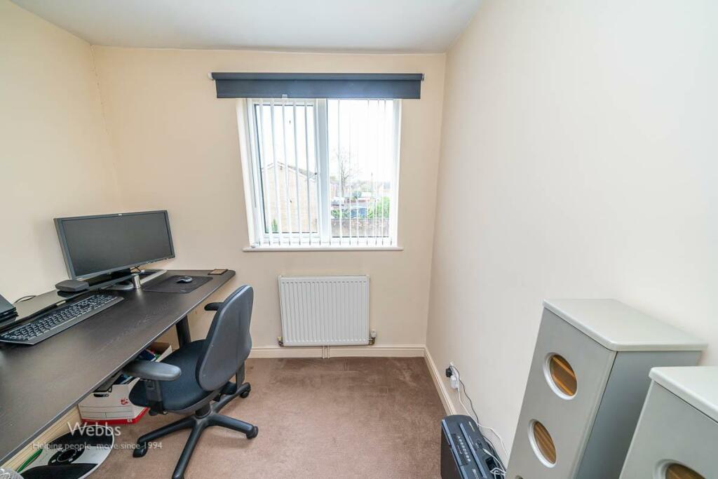 3 bed End of Terrace