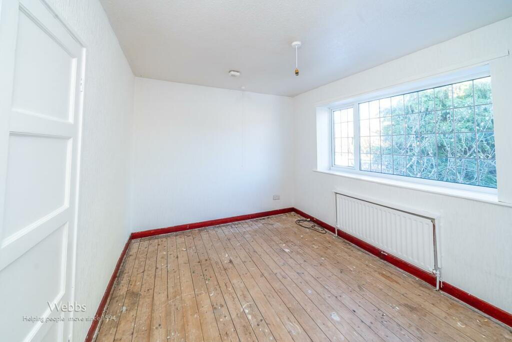 3 bed Semi-Detached