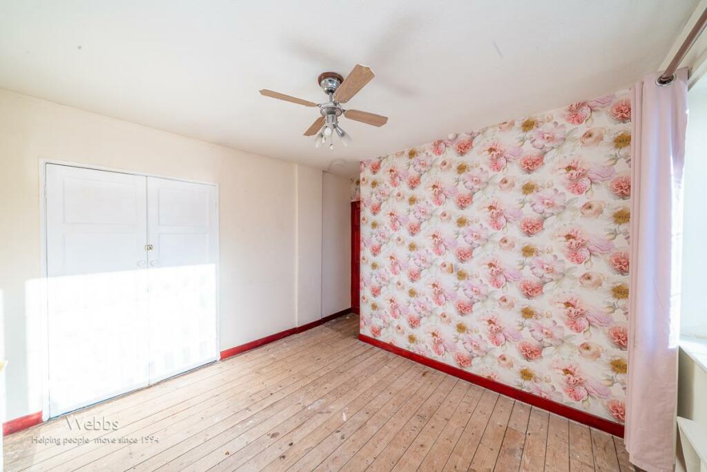 3 bed Semi-Detached