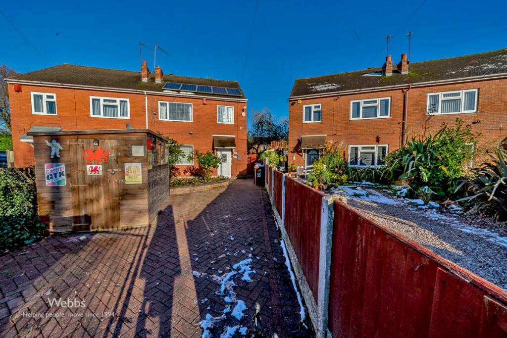 3 bed Semi-Detached
