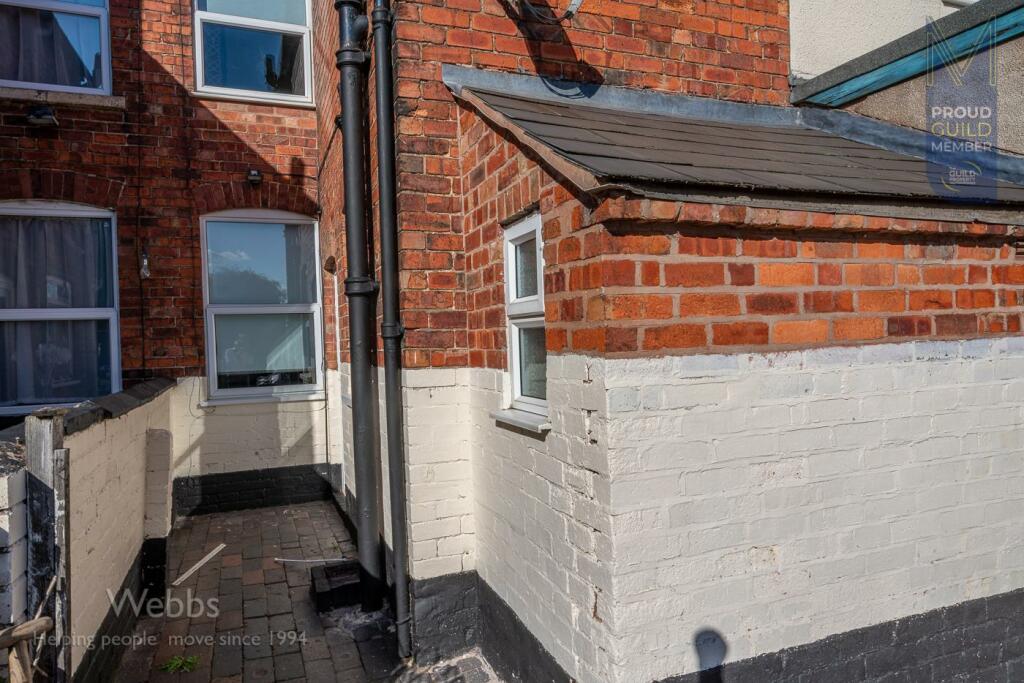 2 bed Terraced