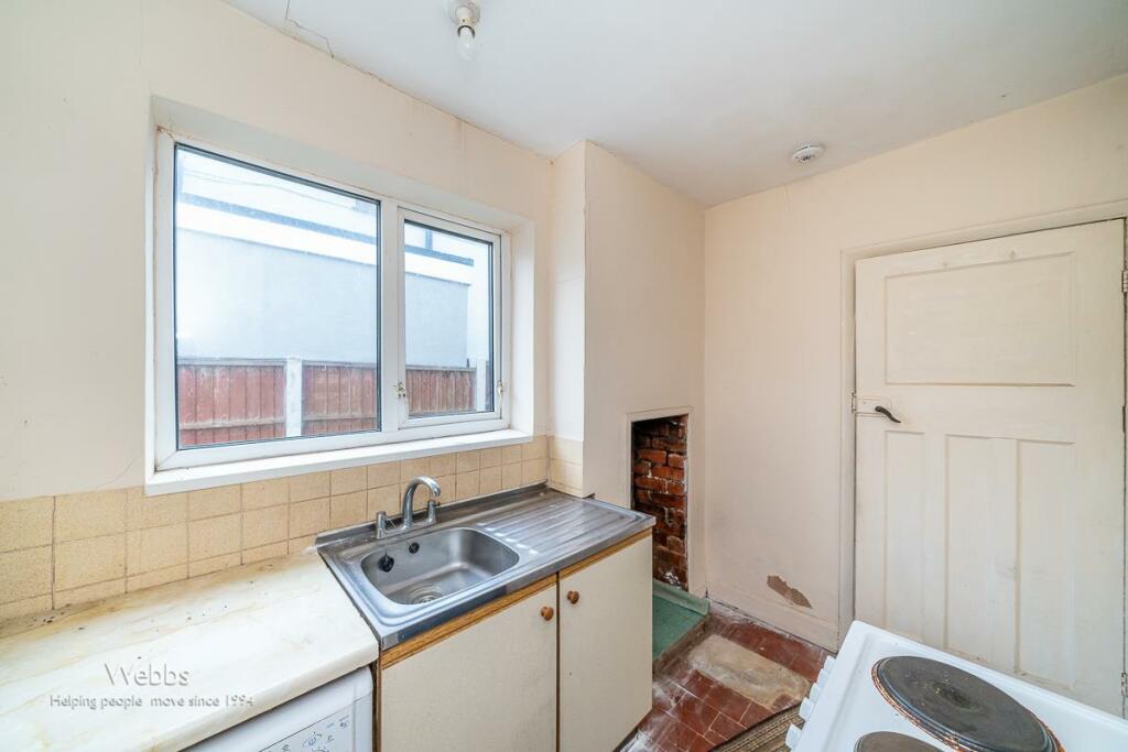 3 bed Semi-Detached