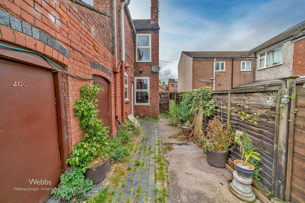 2 bed End of Terrace