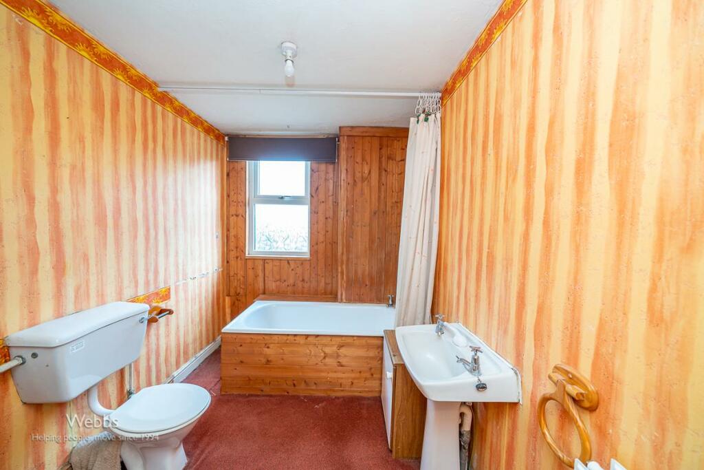 2 bed End of Terrace