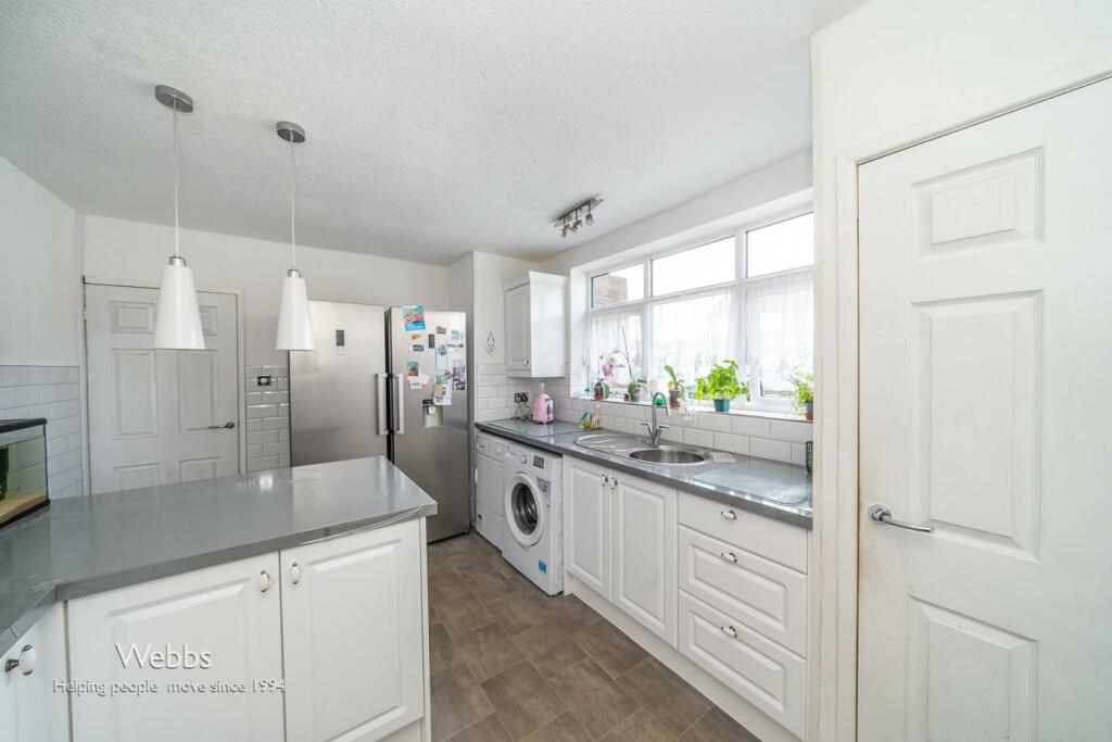 3 bed Semi-Detached