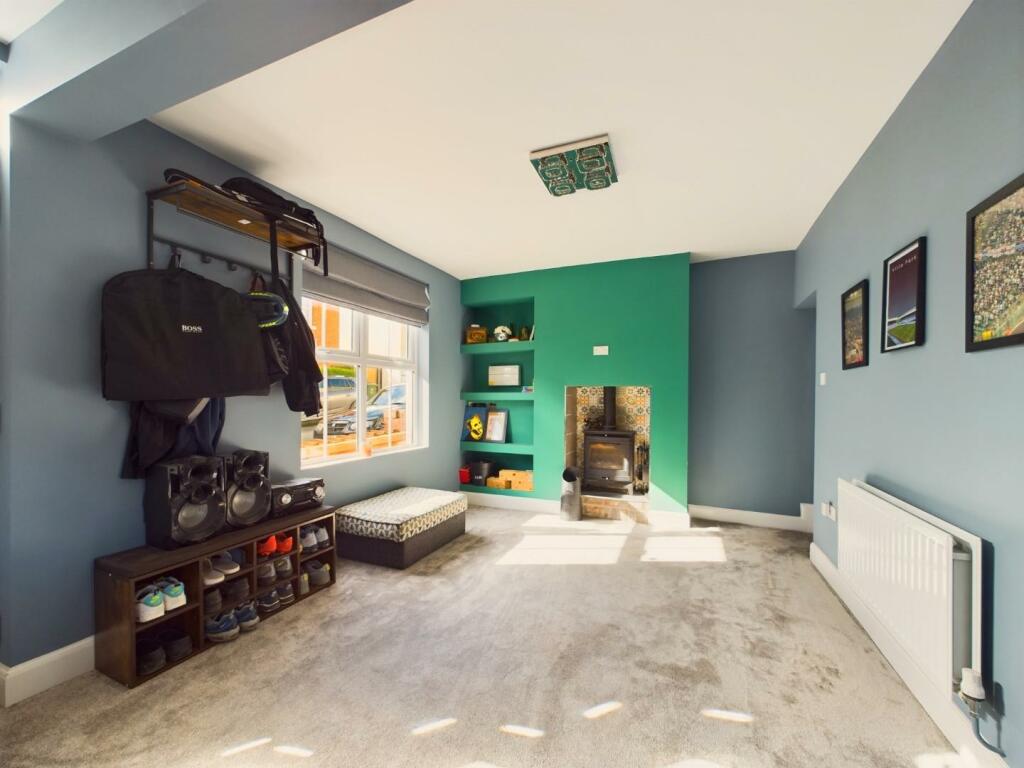 3 bed Detached