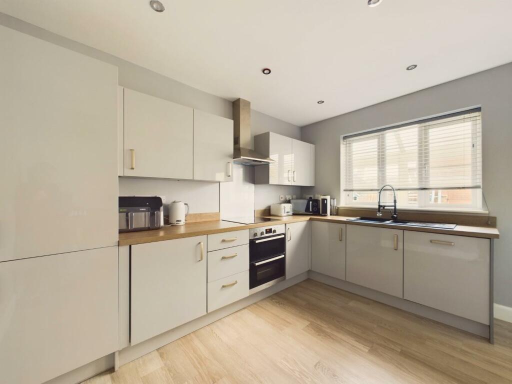 3 bed Detached
