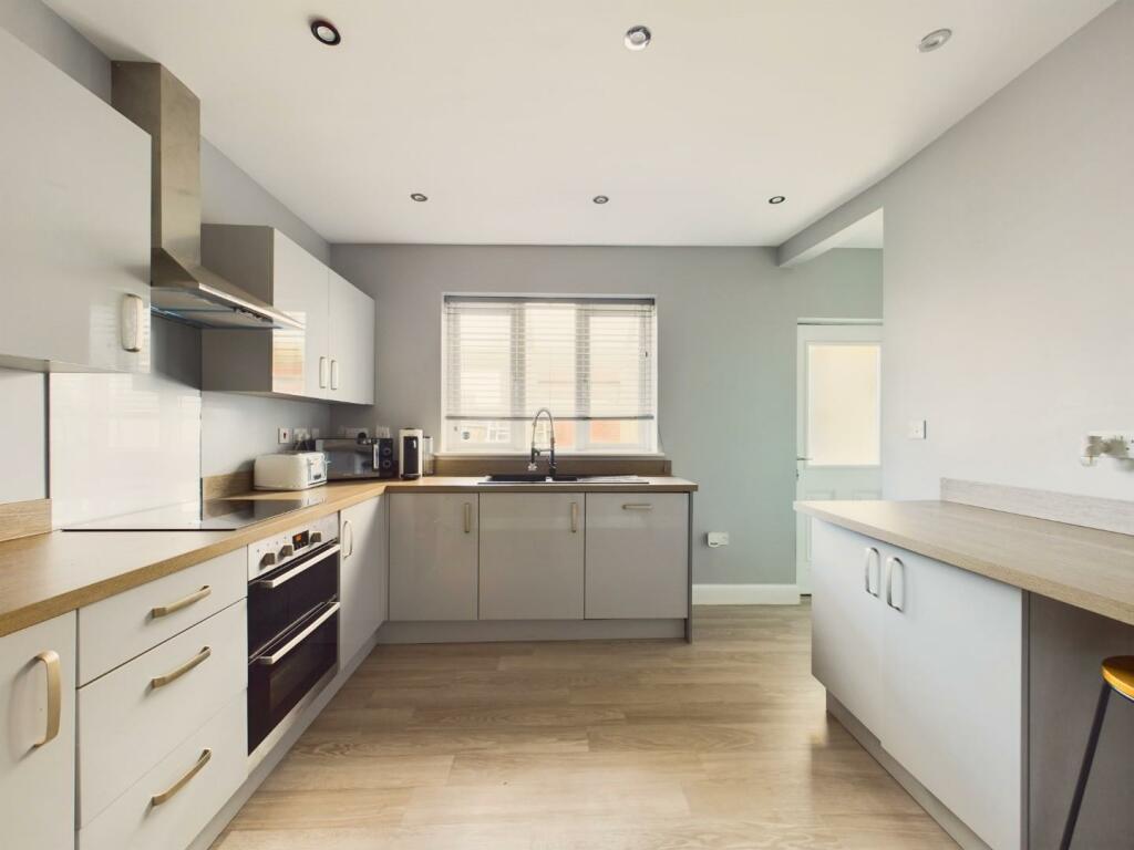 3 bed Detached