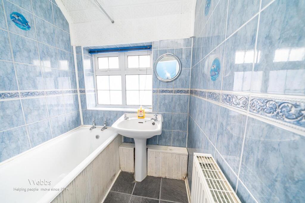 3 bed Semi-Detached